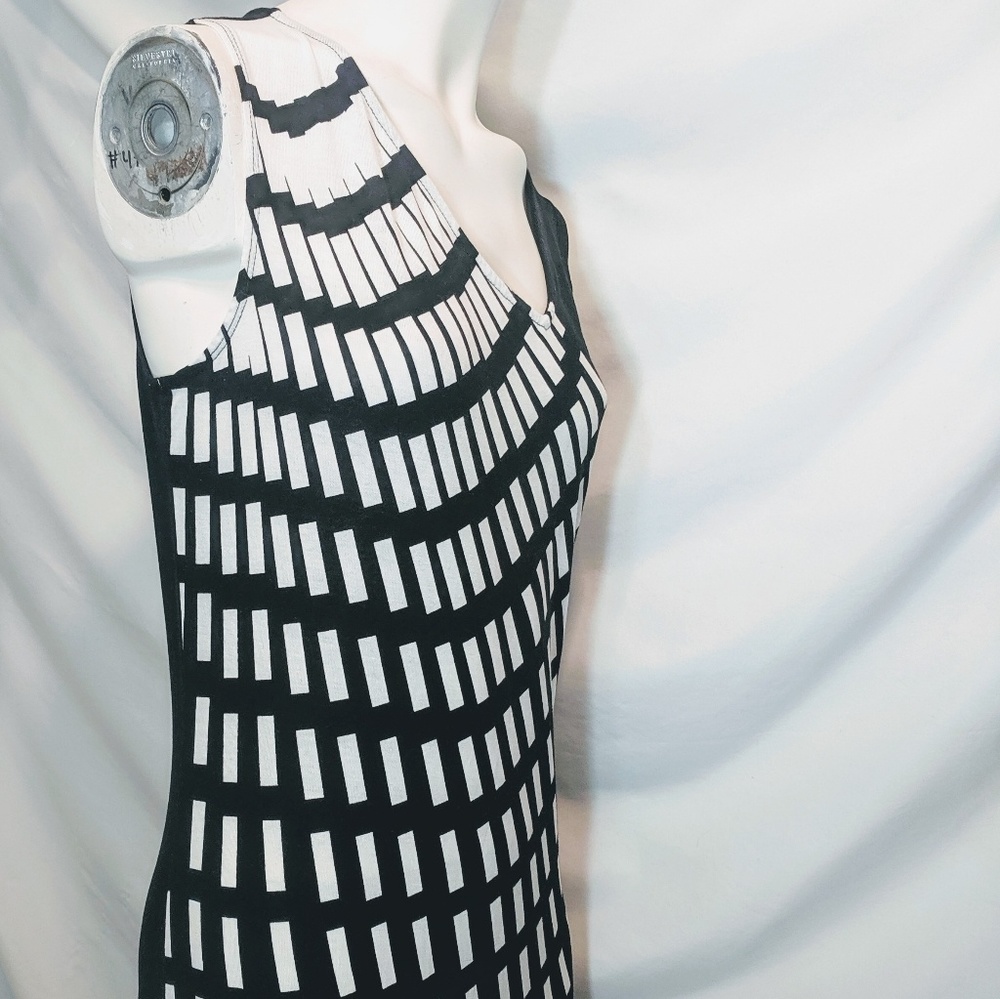 Cabi | Top Asymmetrical Geo Pattern | Medium - image 4